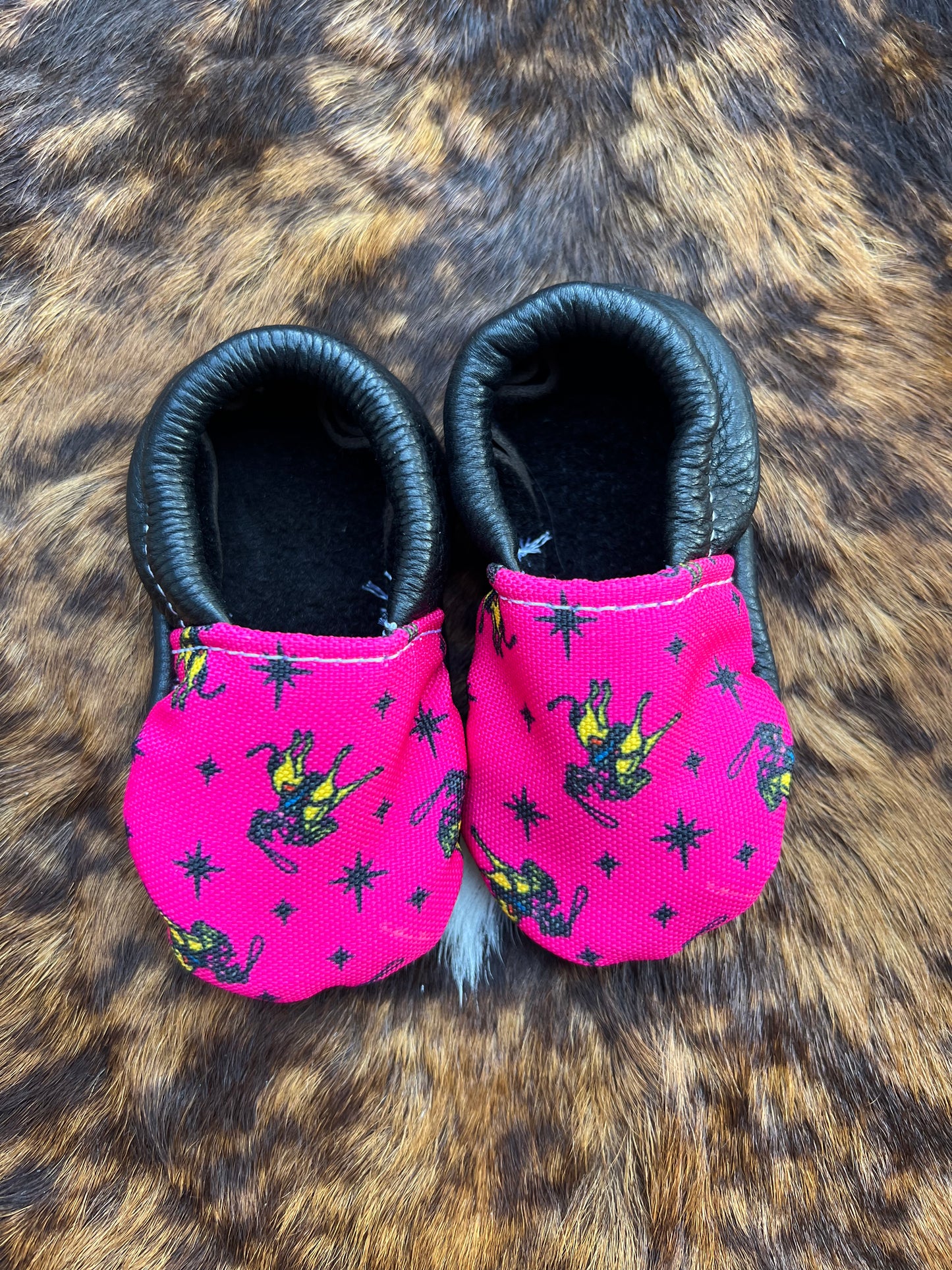 Pink Moccs Size 3/6M